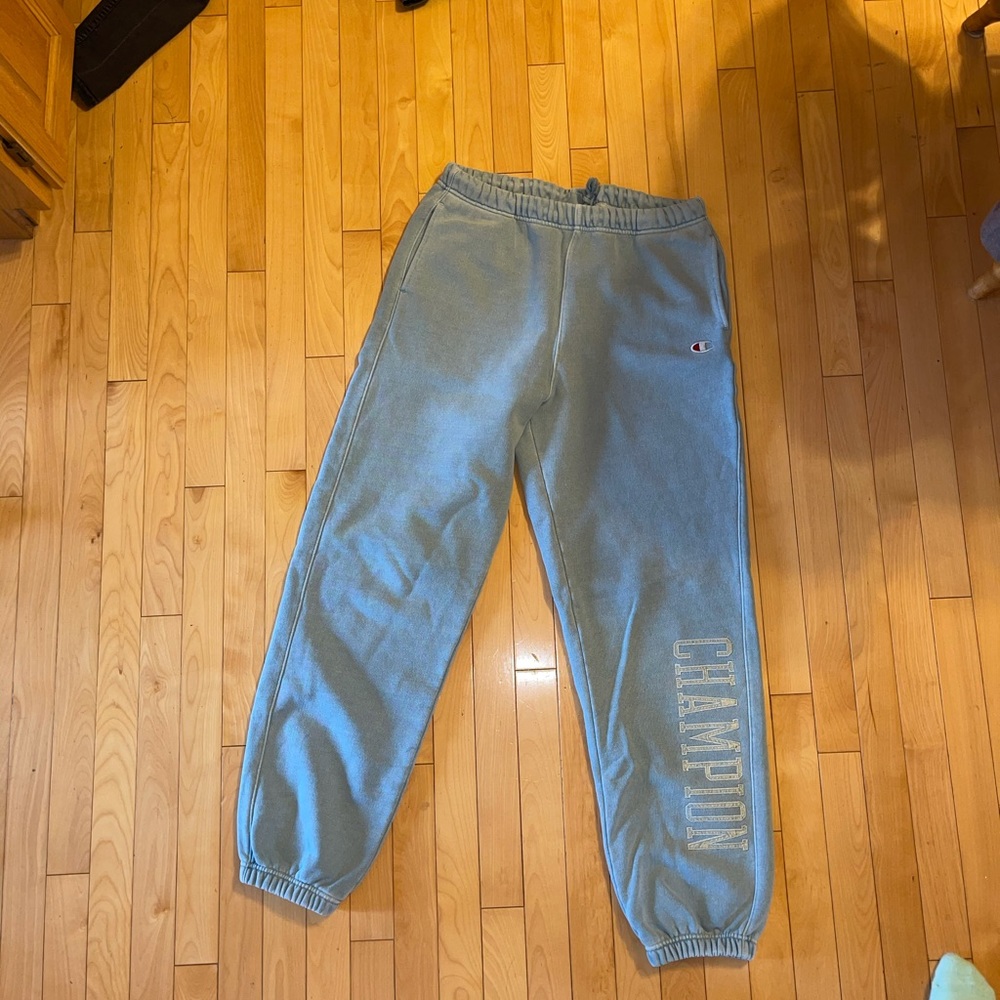 Champion sweats